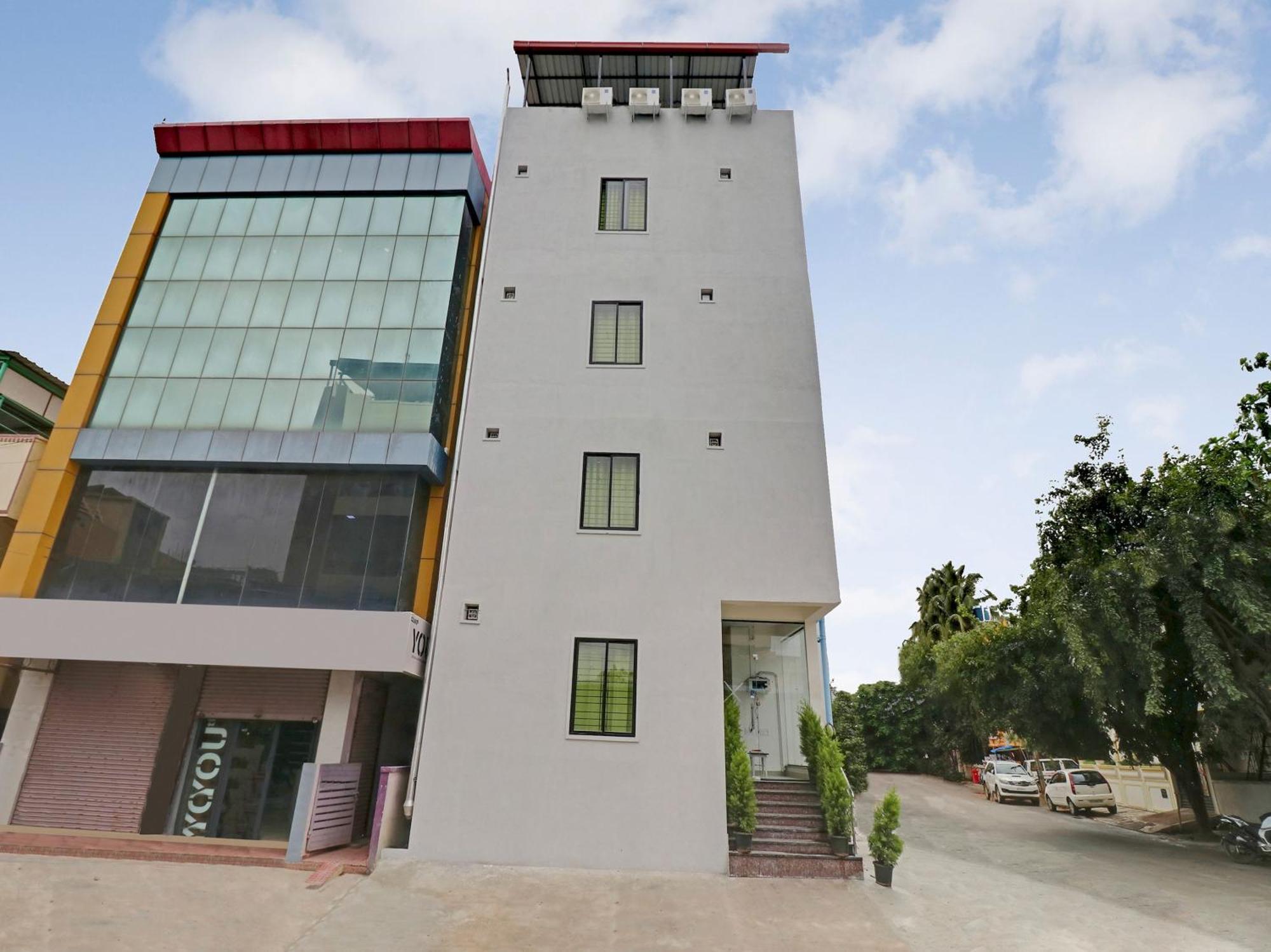 Hotel O Leva Homes Near Baiyappanahalli Metro Station 班加罗尔 外观 照片