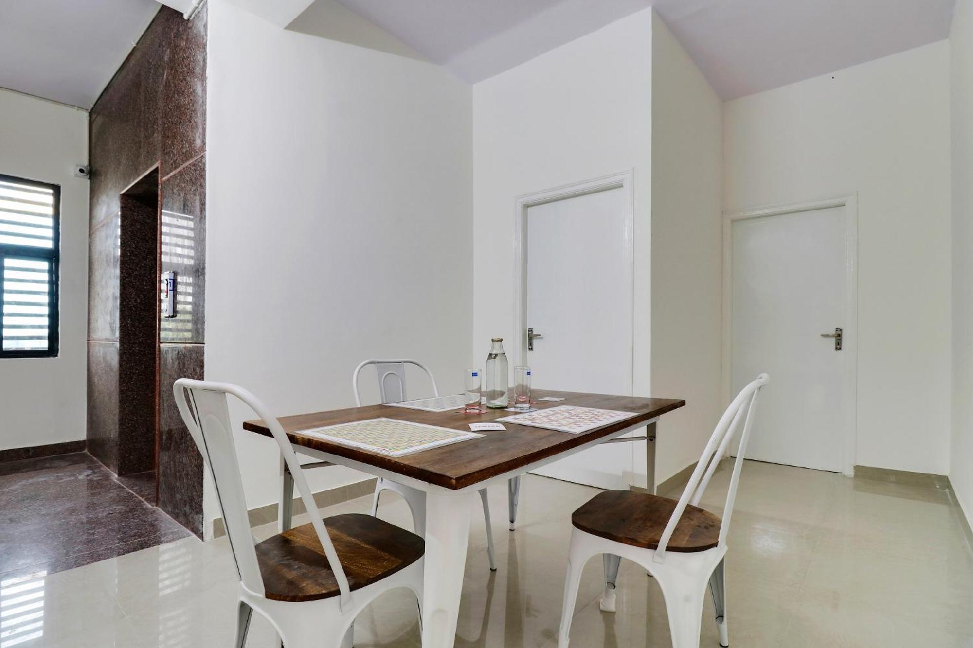 Hotel O Leva Homes Near Baiyappanahalli Metro Station 班加罗尔 外观 照片